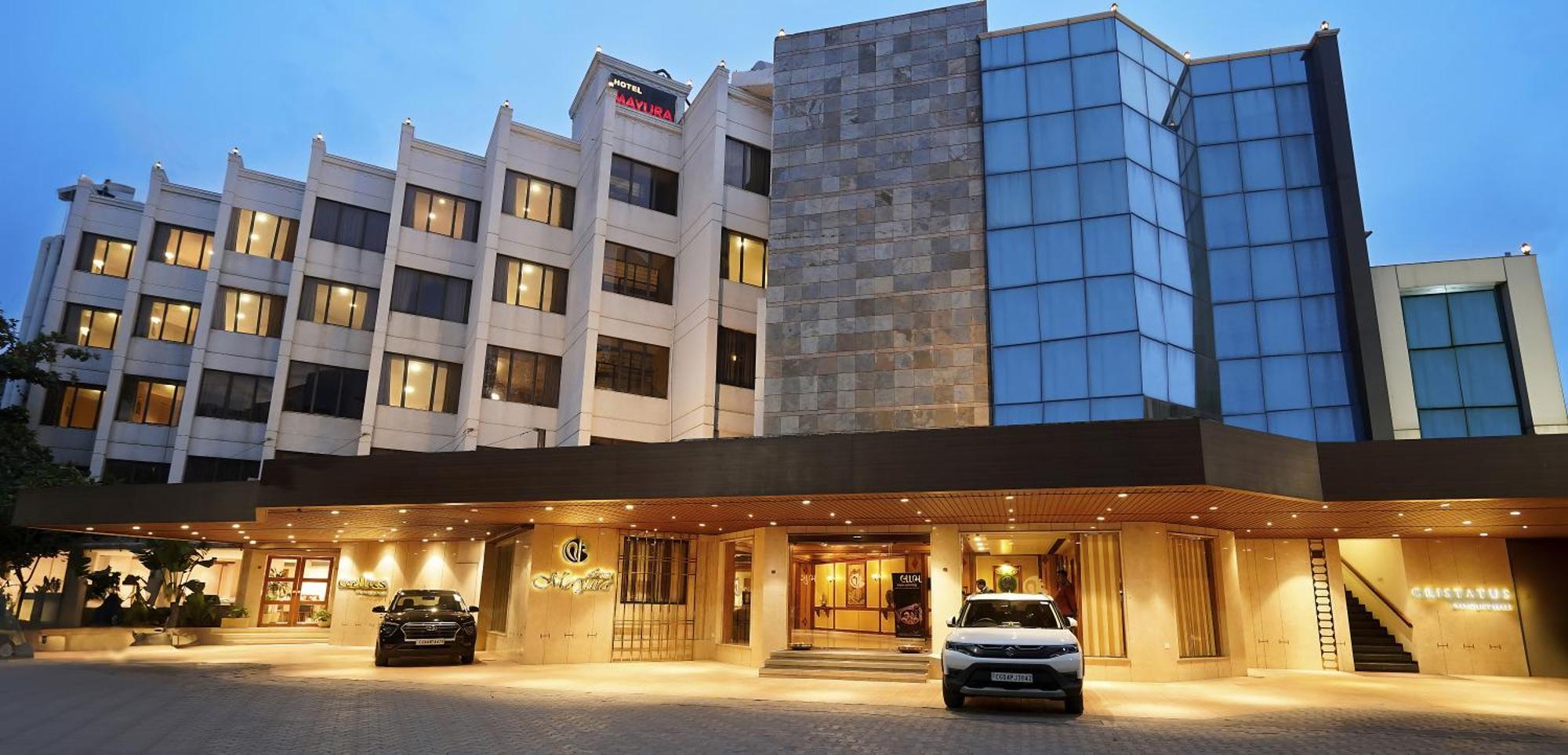 Rāipur Hotel Mayura מראה חיצוני תמונה