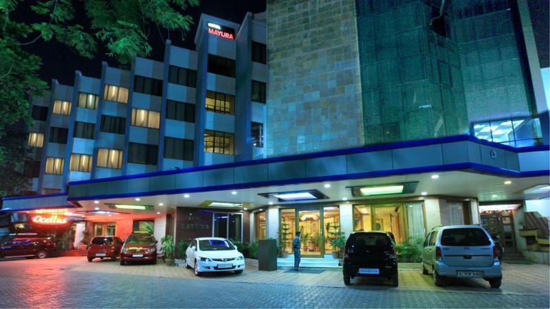 Rāipur Hotel Mayura מראה חיצוני תמונה